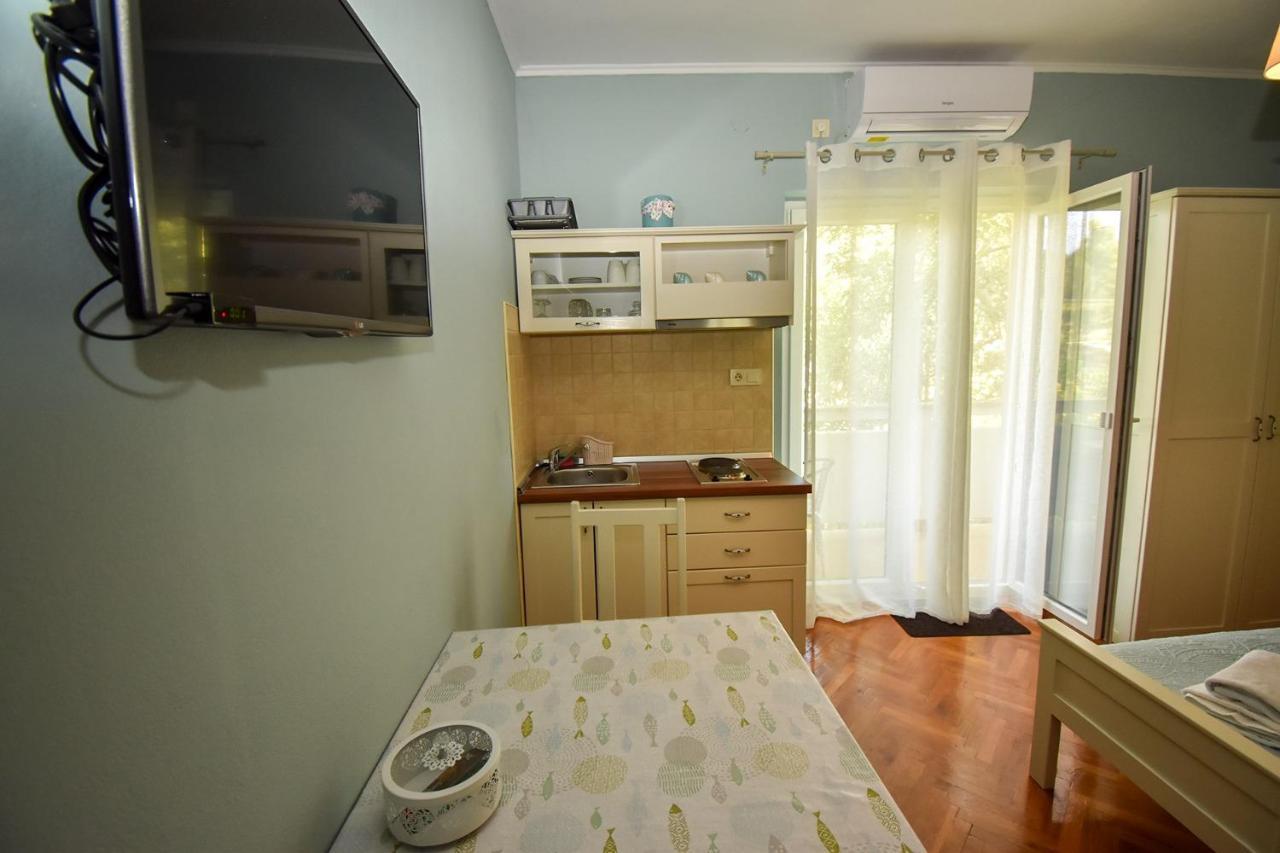 Apartments And Rooms Frane - With Garden Palit Εξωτερικό φωτογραφία